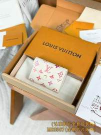 Picture of Louis Vuitton Wallets _SKUfw199735907fw